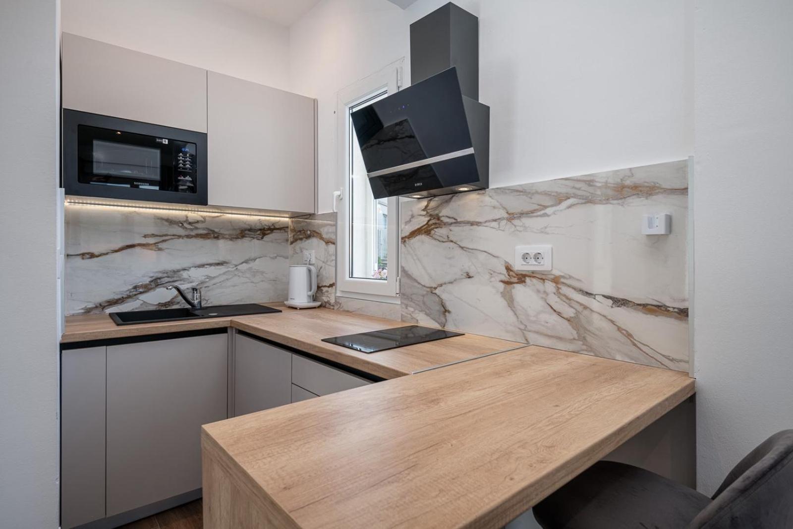 4M Studios Above Sunset Beach Дубровник Экстерьер фото